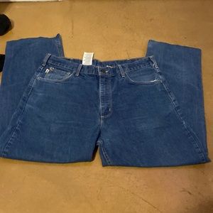 dark blue baggy carhartt jeans